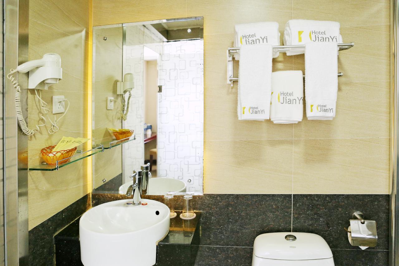 Jianyi Hotel Guangzhou Exterior photo